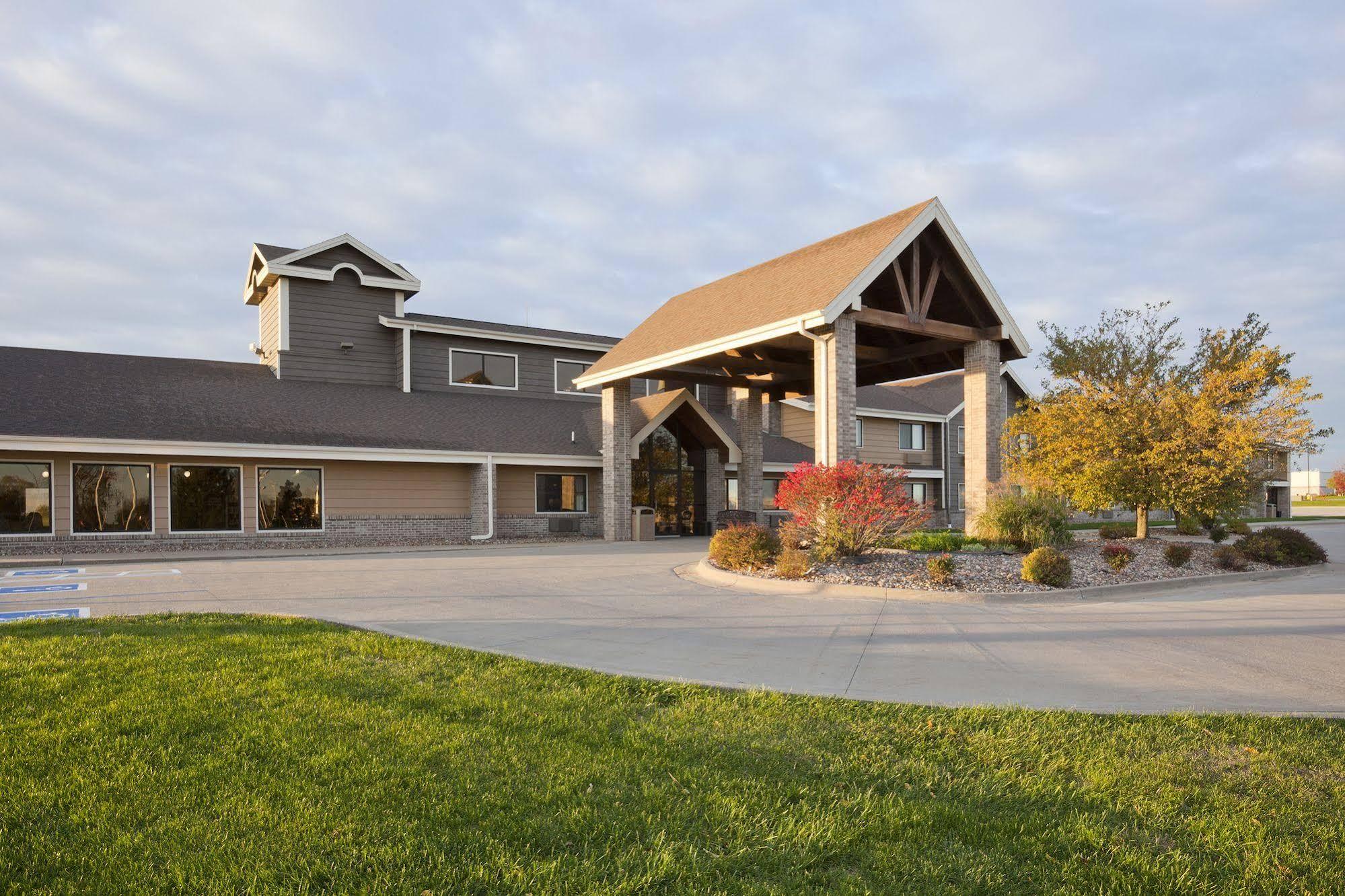 Americinn By Wyndham Osceola מראה חיצוני תמונה