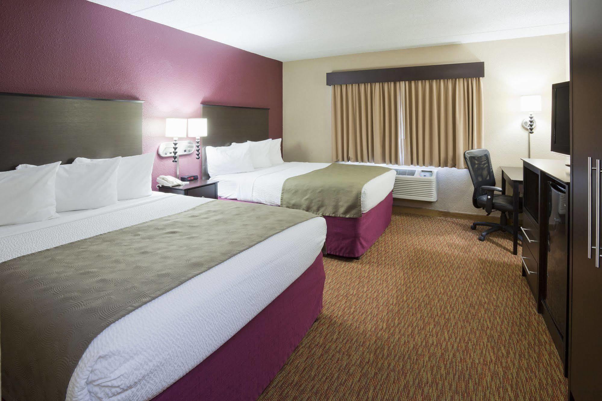 Americinn By Wyndham Osceola מראה חיצוני תמונה
