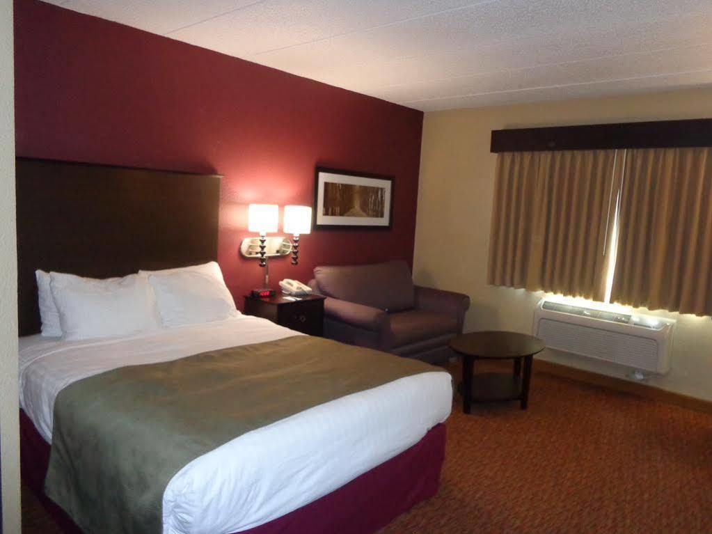 Americinn By Wyndham Osceola מראה חיצוני תמונה